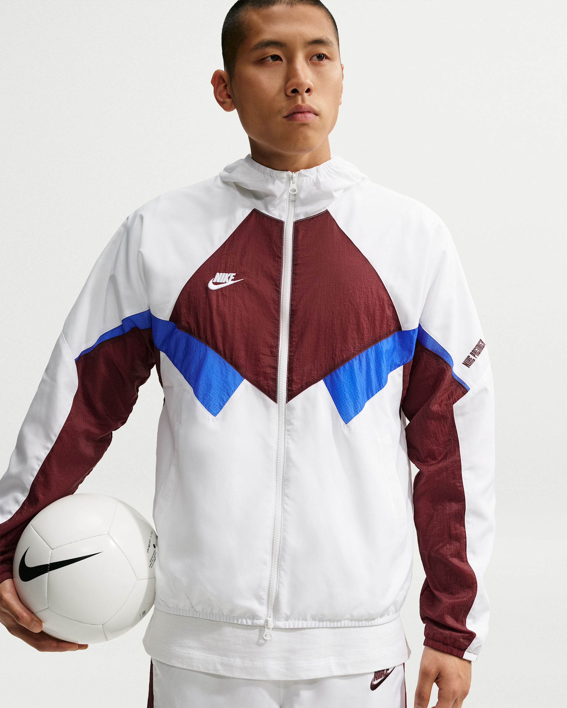 Nike Premier Repel Men's Soccer Hooded Woven Track Jacket. Nike JP